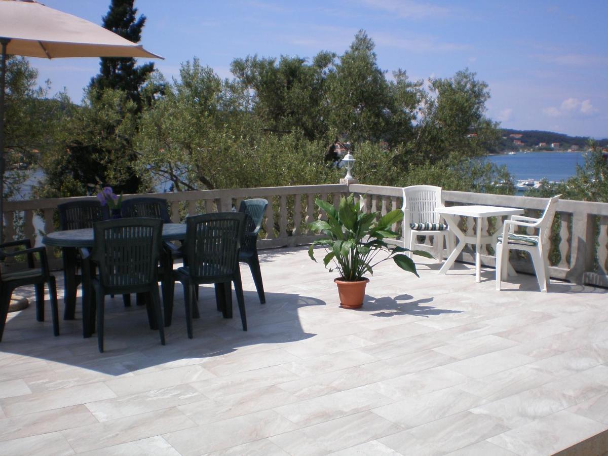 Apartment Zorka Supetarska Draga Εξωτερικό φωτογραφία