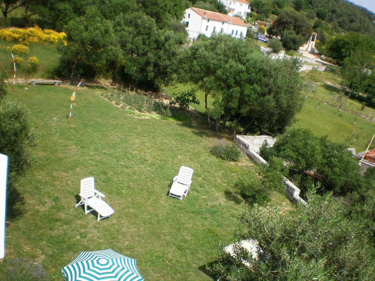 Apartment Zorka Supetarska Draga Εξωτερικό φωτογραφία